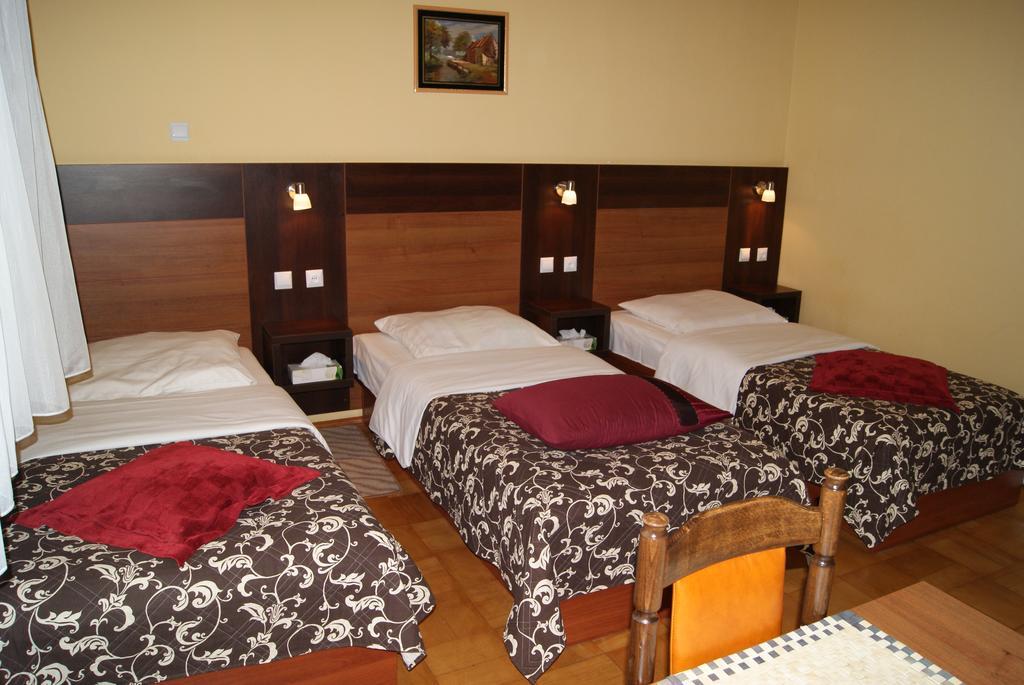 Domowe Spanie Lomza Exterior foto